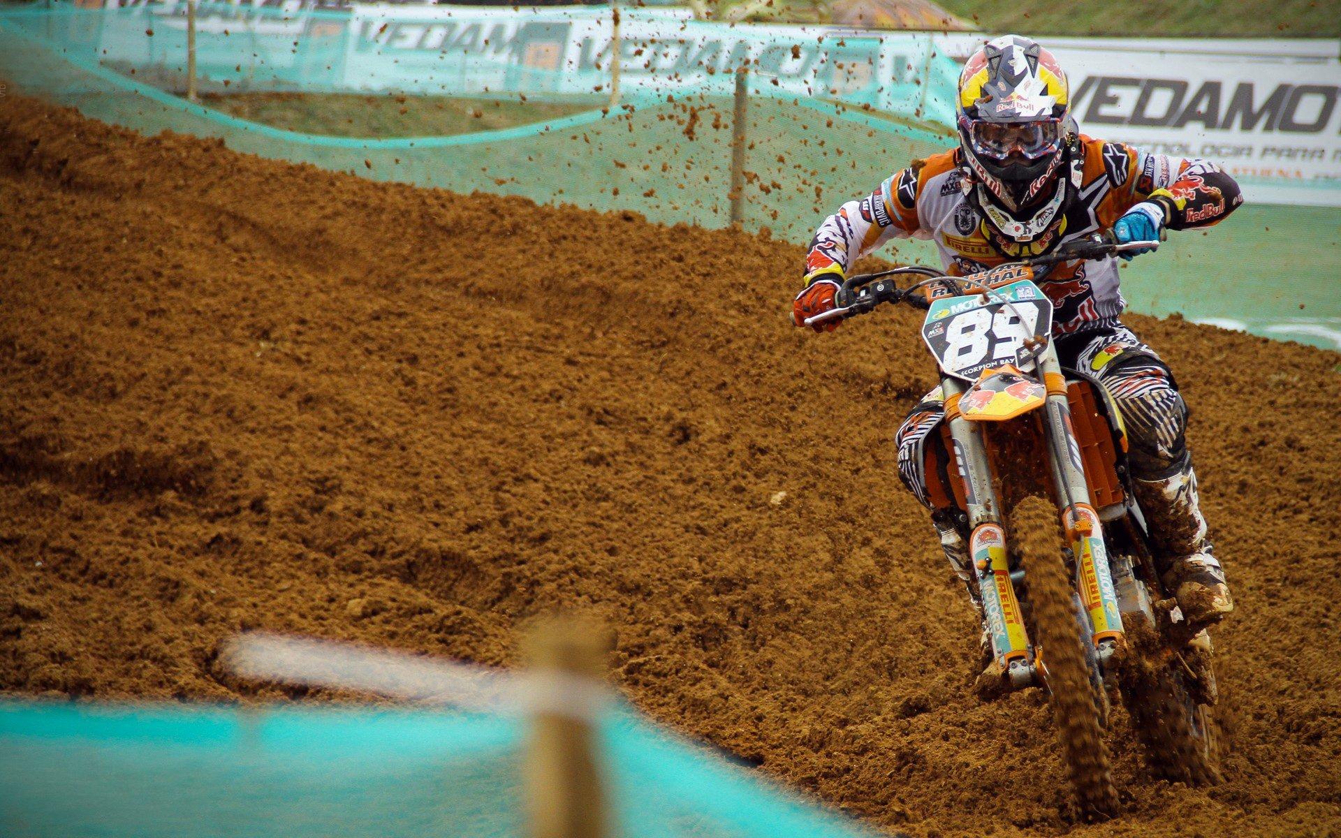 托普穆勒罕见暴怒，盛赞裁判菲利克斯却遭争议判罚 勒沃库森主帅直言无语