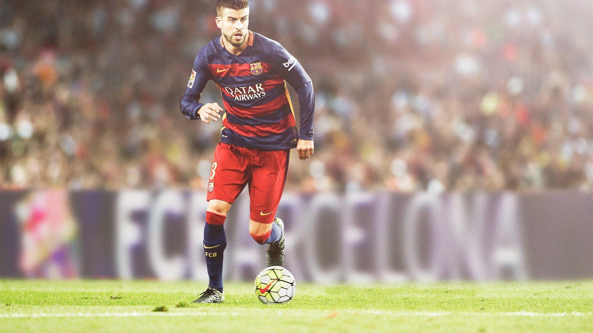 欧冠射手榜风云，拉菲尼亚12球强势领跑 莱万凯恩紧追不舍