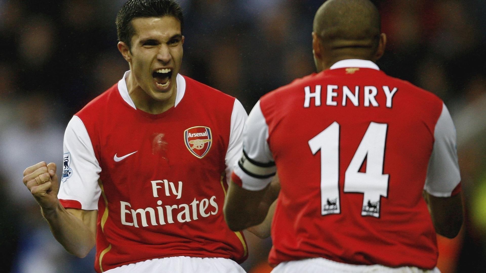 曼联与拉什福德陷僵局？邮报曝双方零接触，锋线巨星专注季前备战