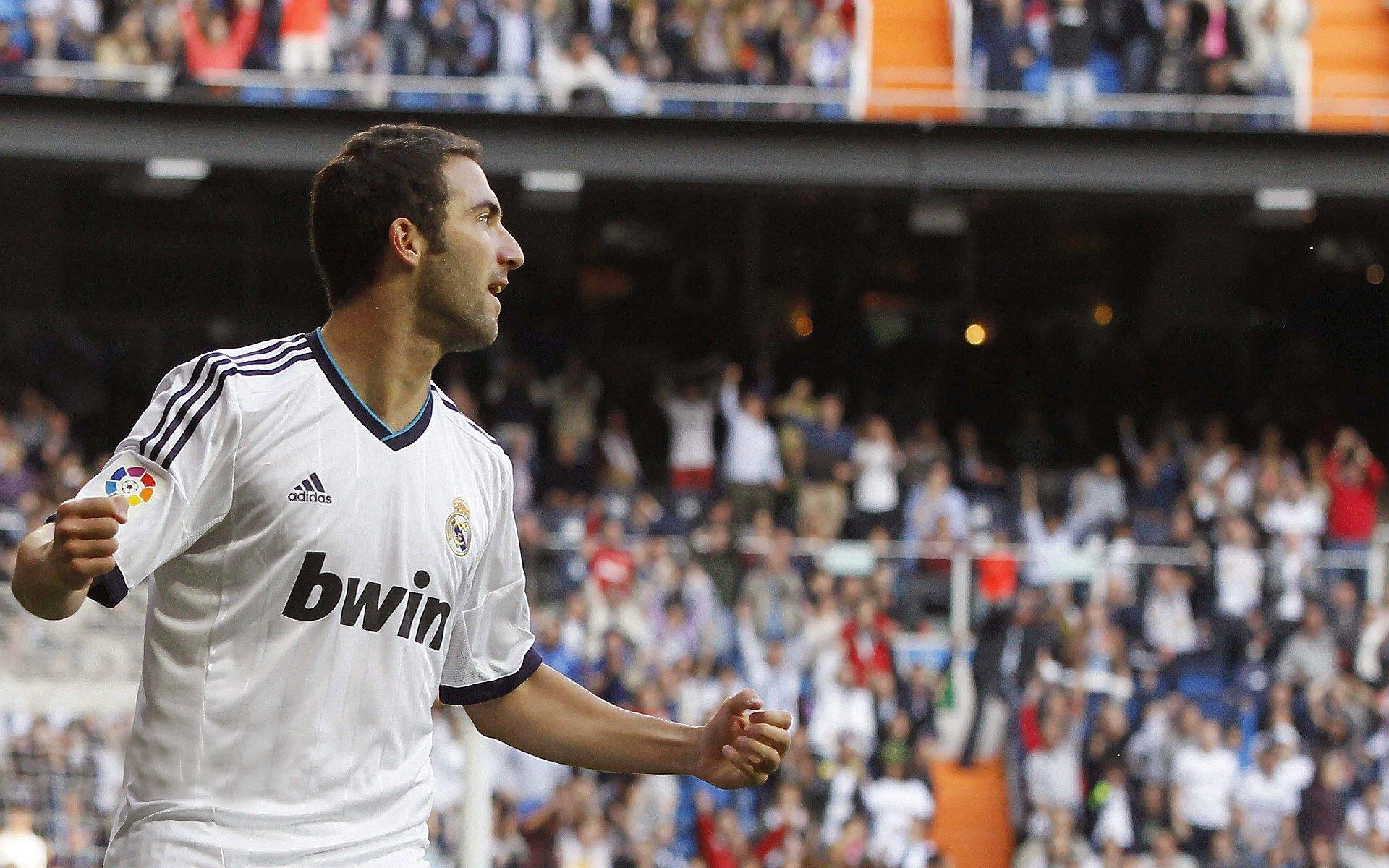 每体，让孔德和奥尔莫替补 弗里克的决定令人惊讶