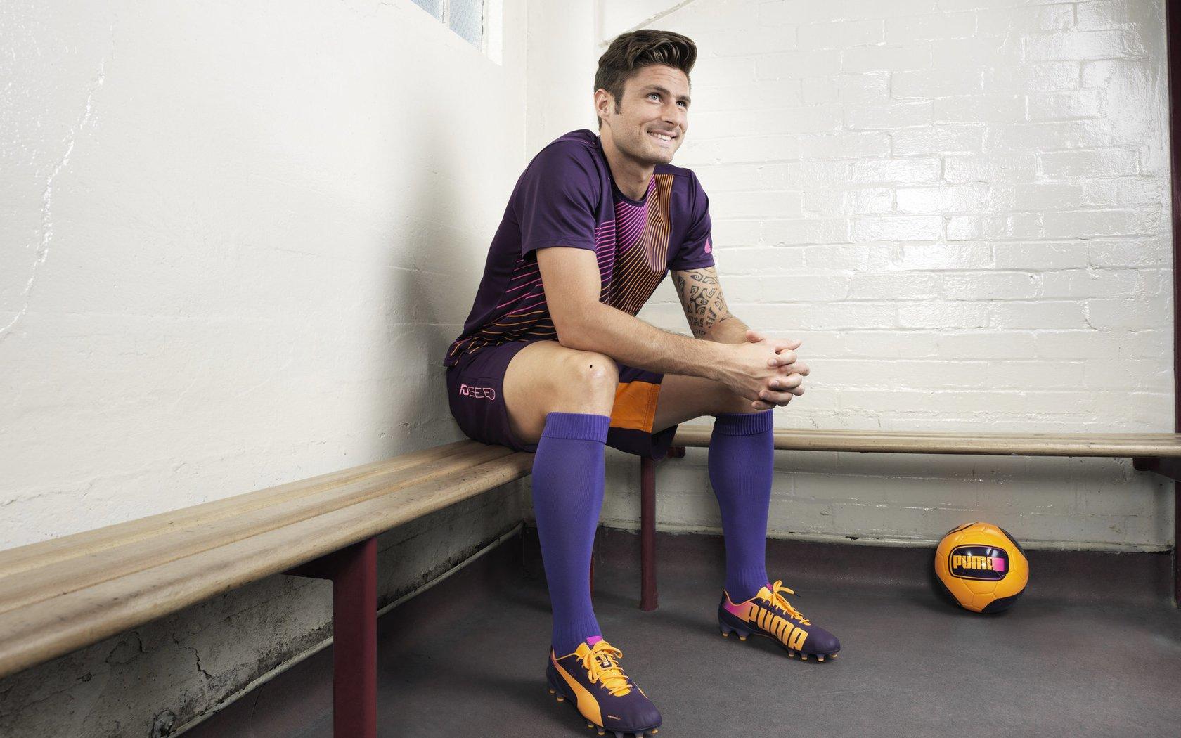 曼城客场3球完胜狼队，哈兰德破门德布劳内两度献助攻