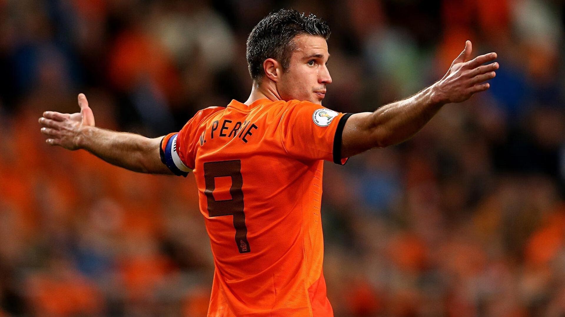 德转姓氏排序掀回忆风暴,亨利、凯恩、鲁尼领衔英超射手殿堂